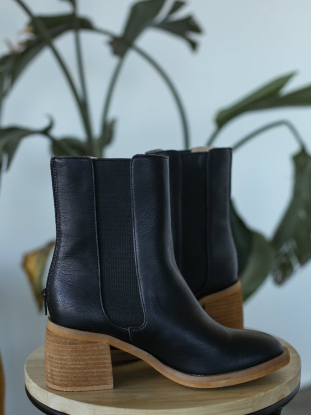 Black Boots